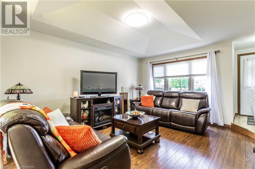 36 Rossiter Road, Ingersoll, Ontario  N5C 4E1 - Photo 6 - 40656236