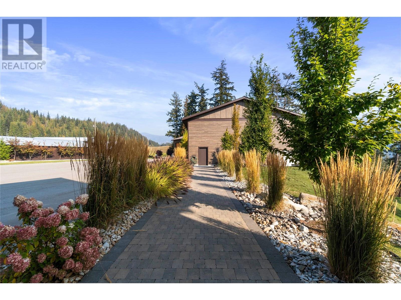 6525 Worrall Road, Tappen, British Columbia  V0E 2X1 - Photo 8 - 10325509