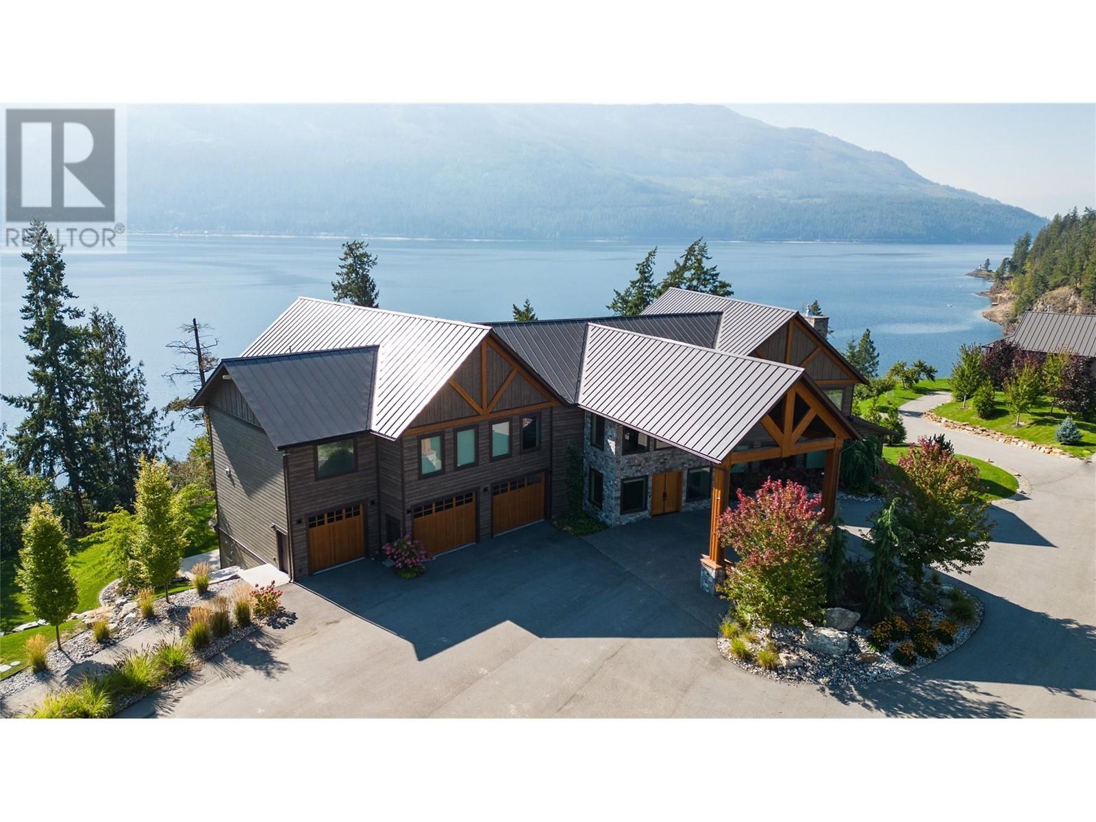 6525 Worrall Road, Tappen, British Columbia  V0E 2X1 - Photo 11 - 10325509