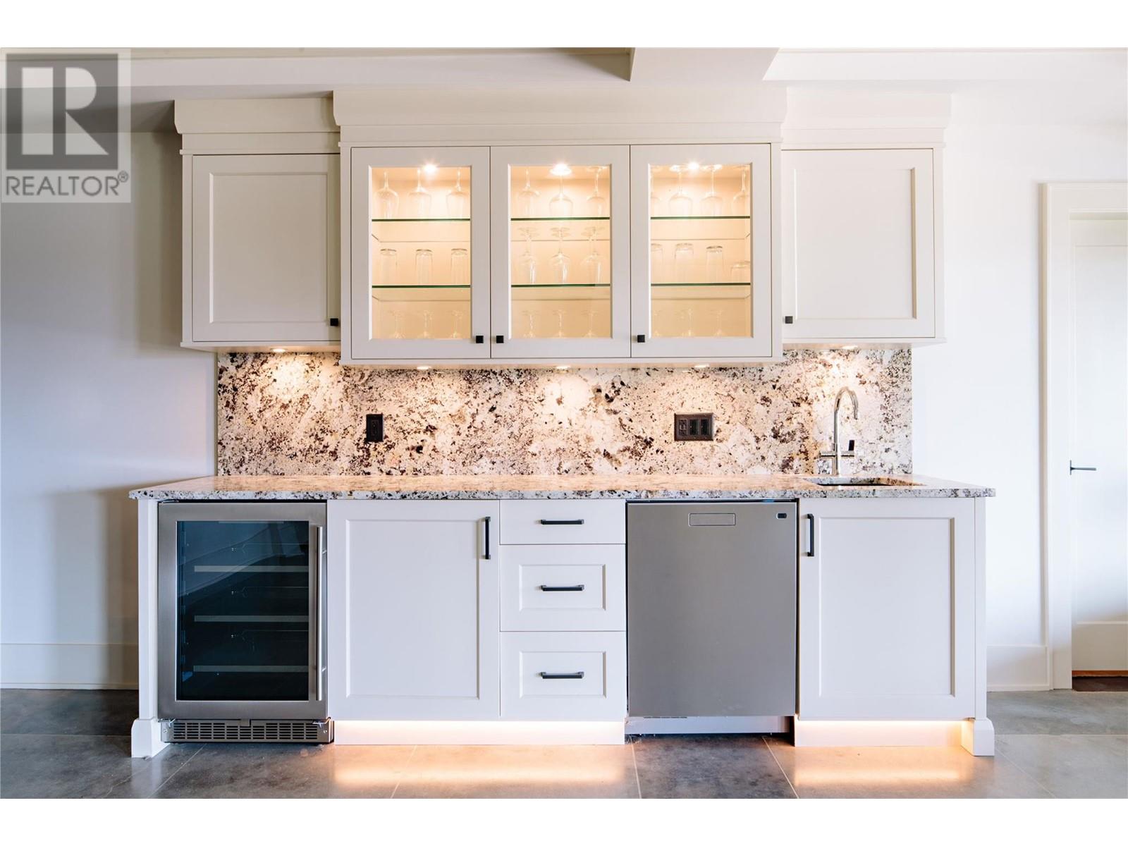 6525 Worrall Road, Tappen, British Columbia  V0E 2X1 - Photo 59 - 10325509