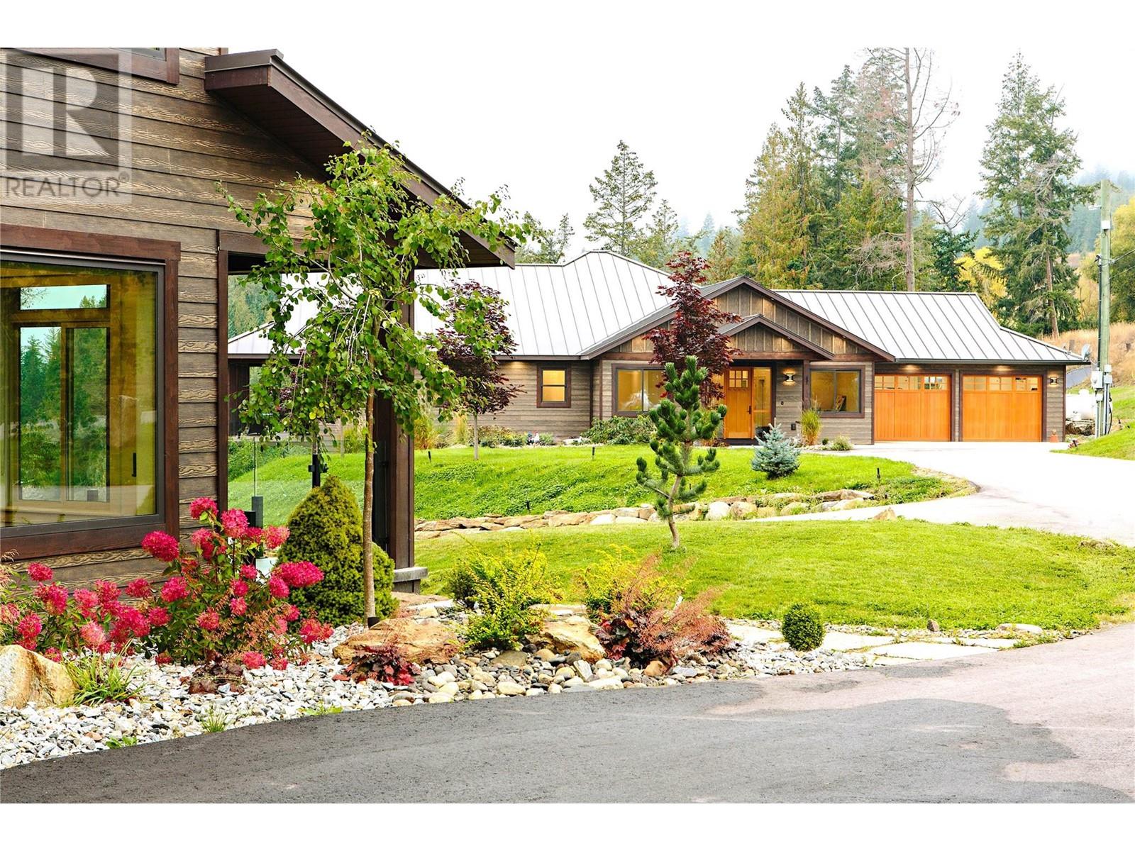 6525 Worrall Road, Tappen, British Columbia  V0E 2X1 - Photo 69 - 10325509