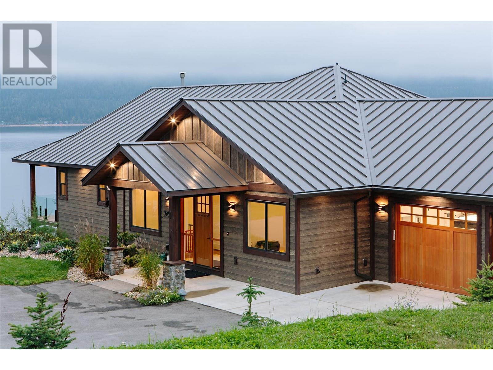 6525 Worrall Road, Tappen, British Columbia  V0E 2X1 - Photo 14 - 10325509