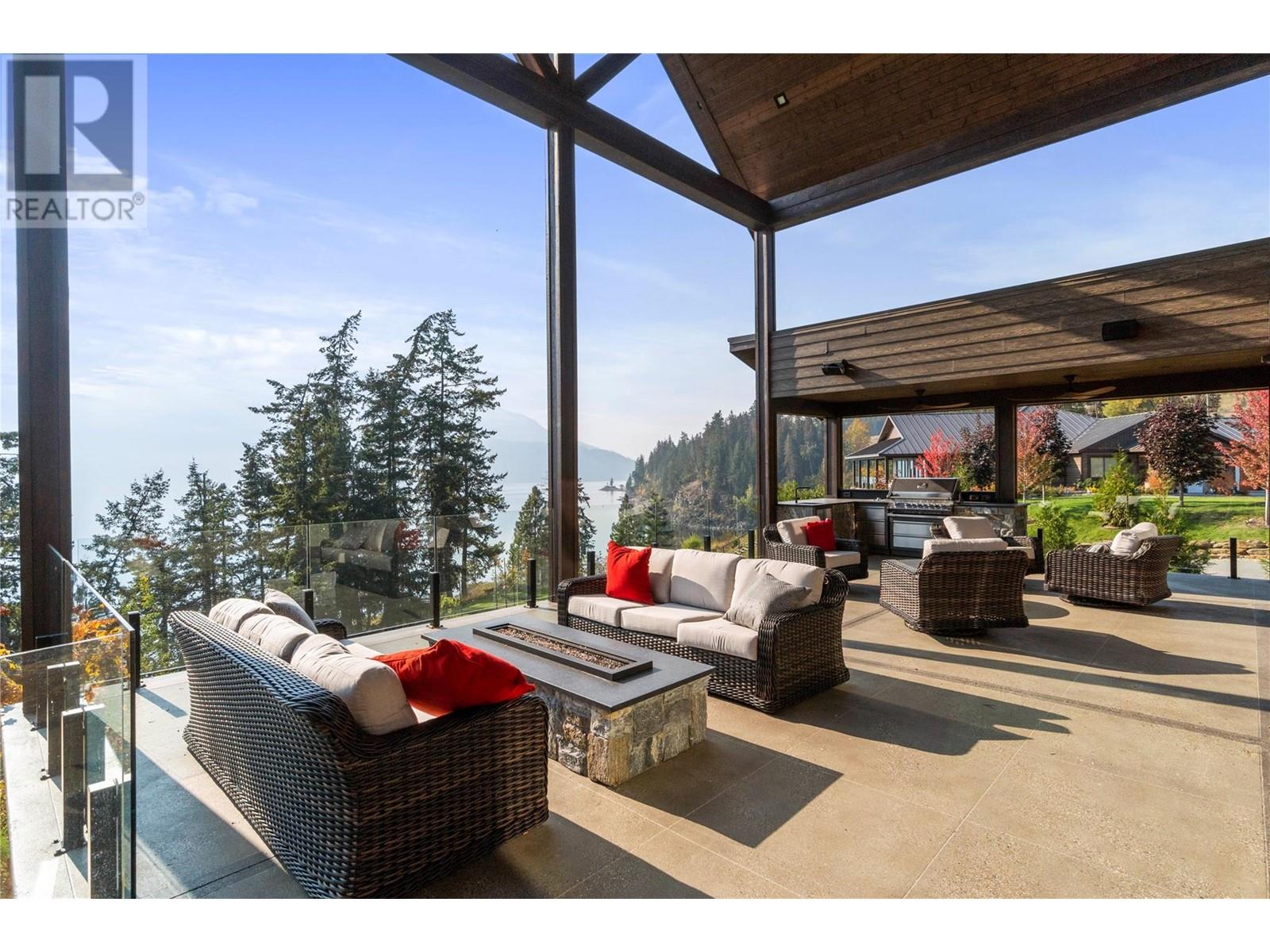 6525 Worrall Road, Tappen, British Columbia  V0E 2X1 - Photo 29 - 10325509