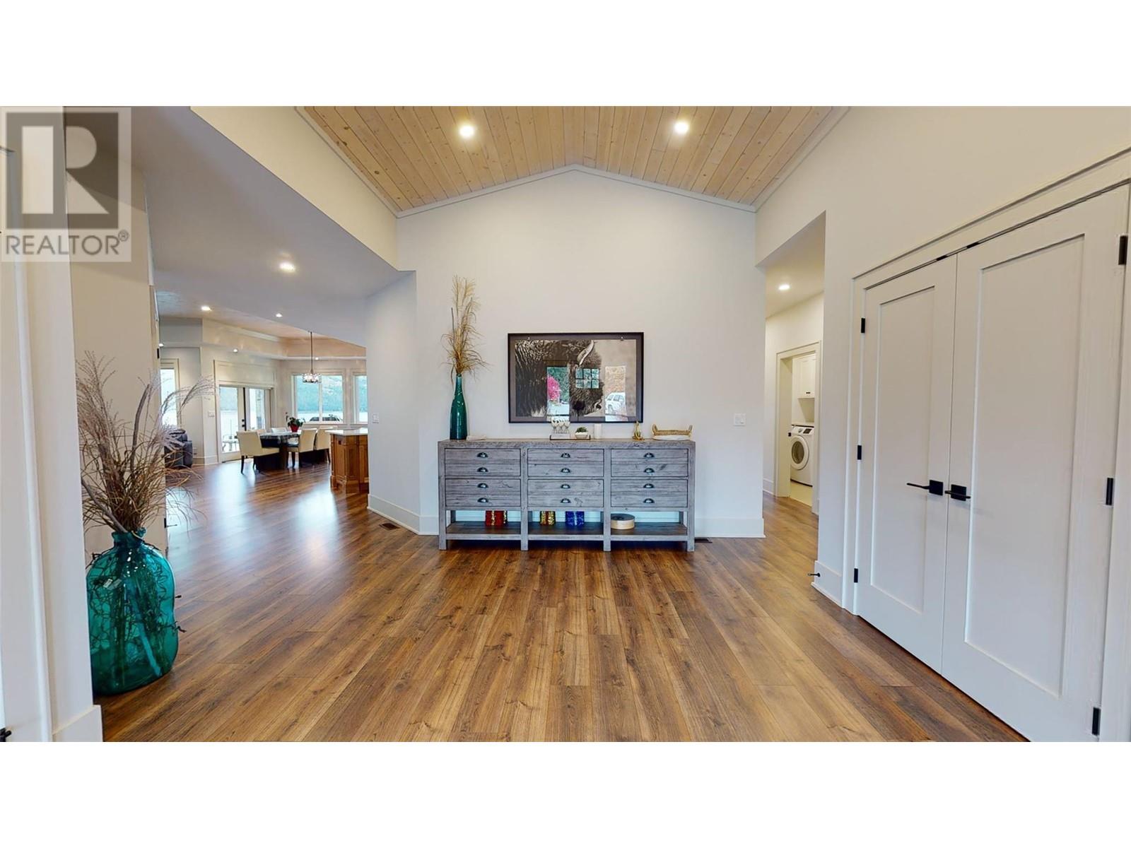 6525 Worrall Road, Tappen, British Columbia  V0E 2X1 - Photo 71 - 10325509