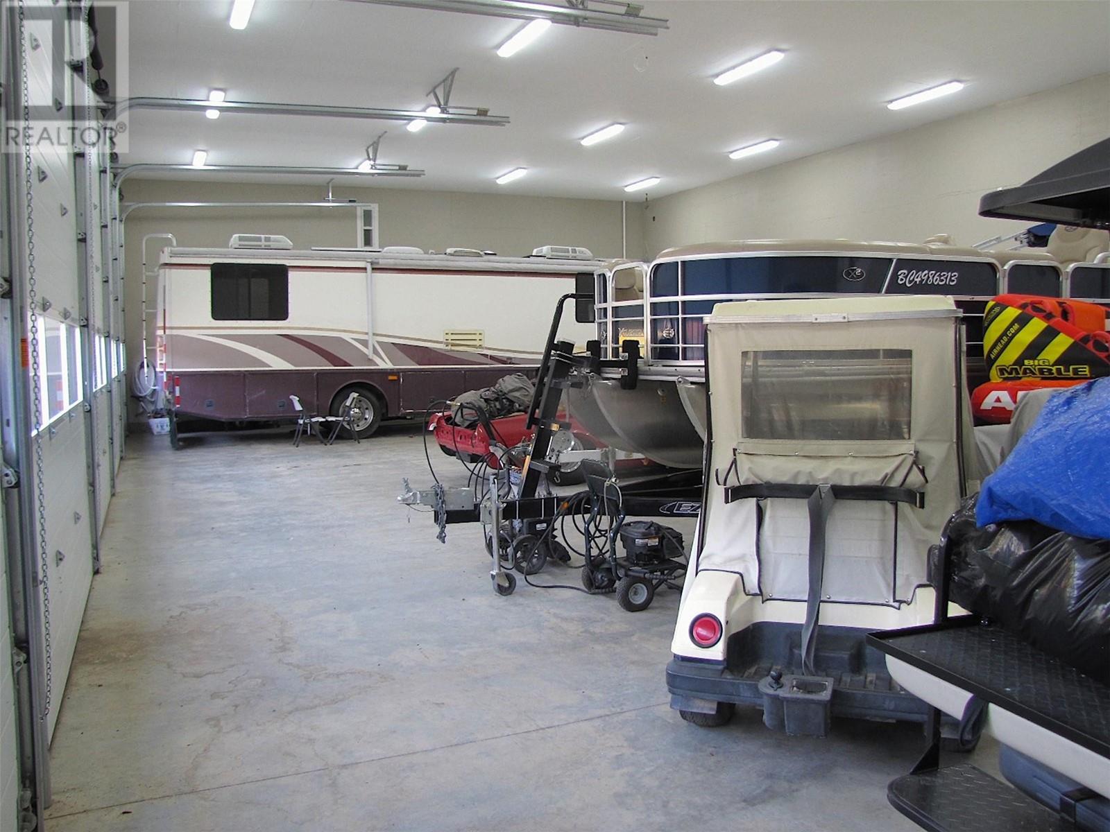 6525 Worrall Road, Tappen, British Columbia  V0E 2X1 - Photo 88 - 10325509