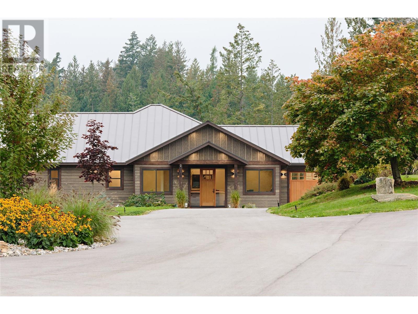 6525 Worrall Road, Tappen, British Columbia  V0E 2X1 - Photo 70 - 10325509