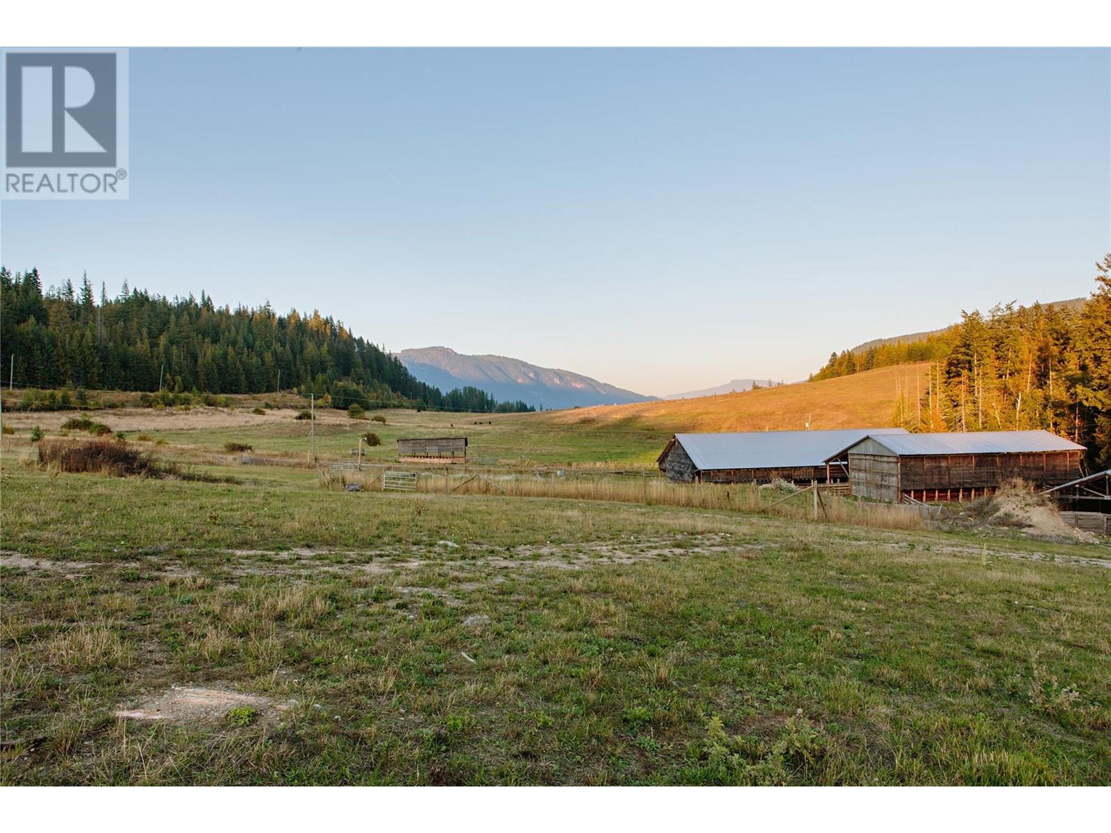 6525 Worrall Road, Tappen, British Columbia  V0E 2X1 - Photo 90 - 10325509