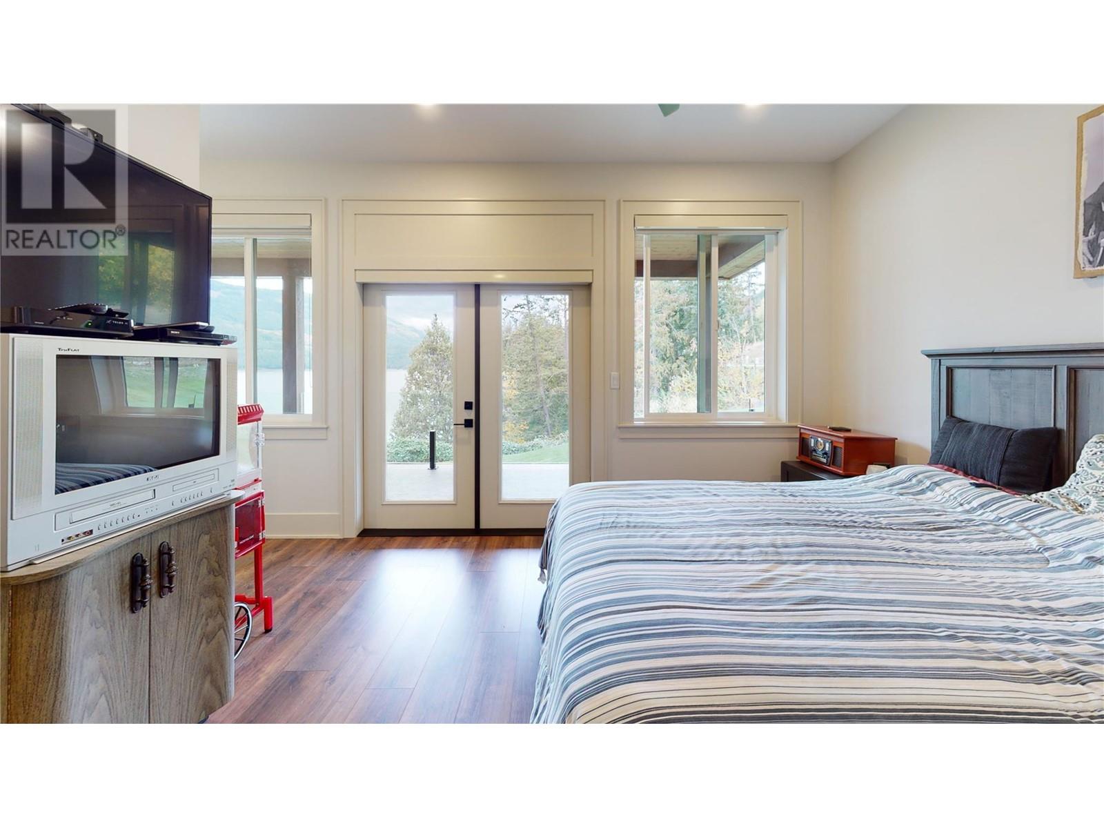 6525 Worrall Road, Tappen, British Columbia  V0E 2X1 - Photo 77 - 10325509