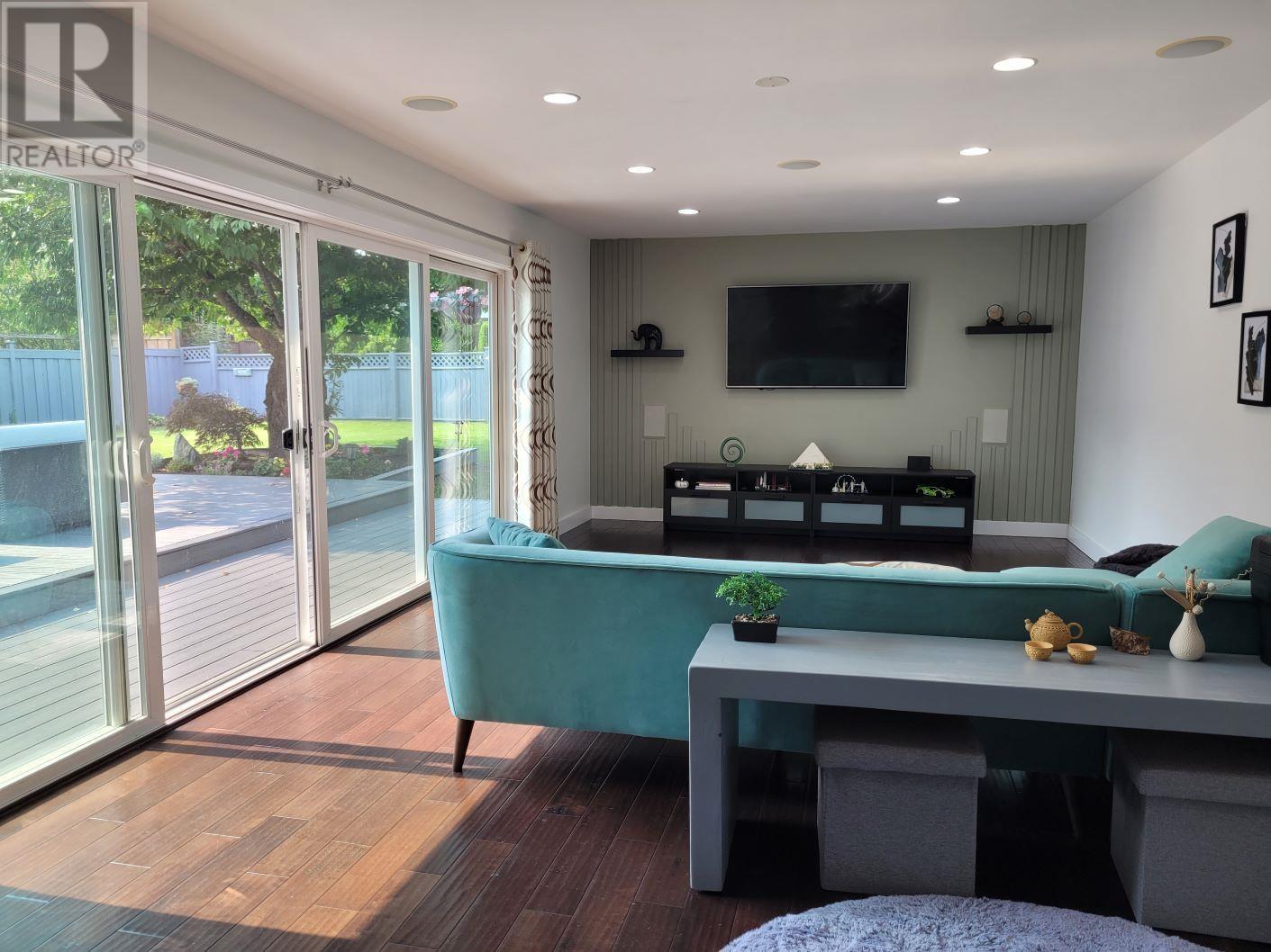 971 51a Street, Delta, British Columbia  V4M 2X9 - Photo 12 - R2929685