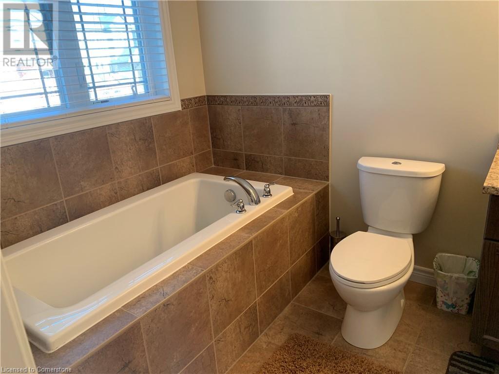 79 Oakes Crescent, Guelph, Ontario  N1E 0J5 - Photo 19 - 40658742