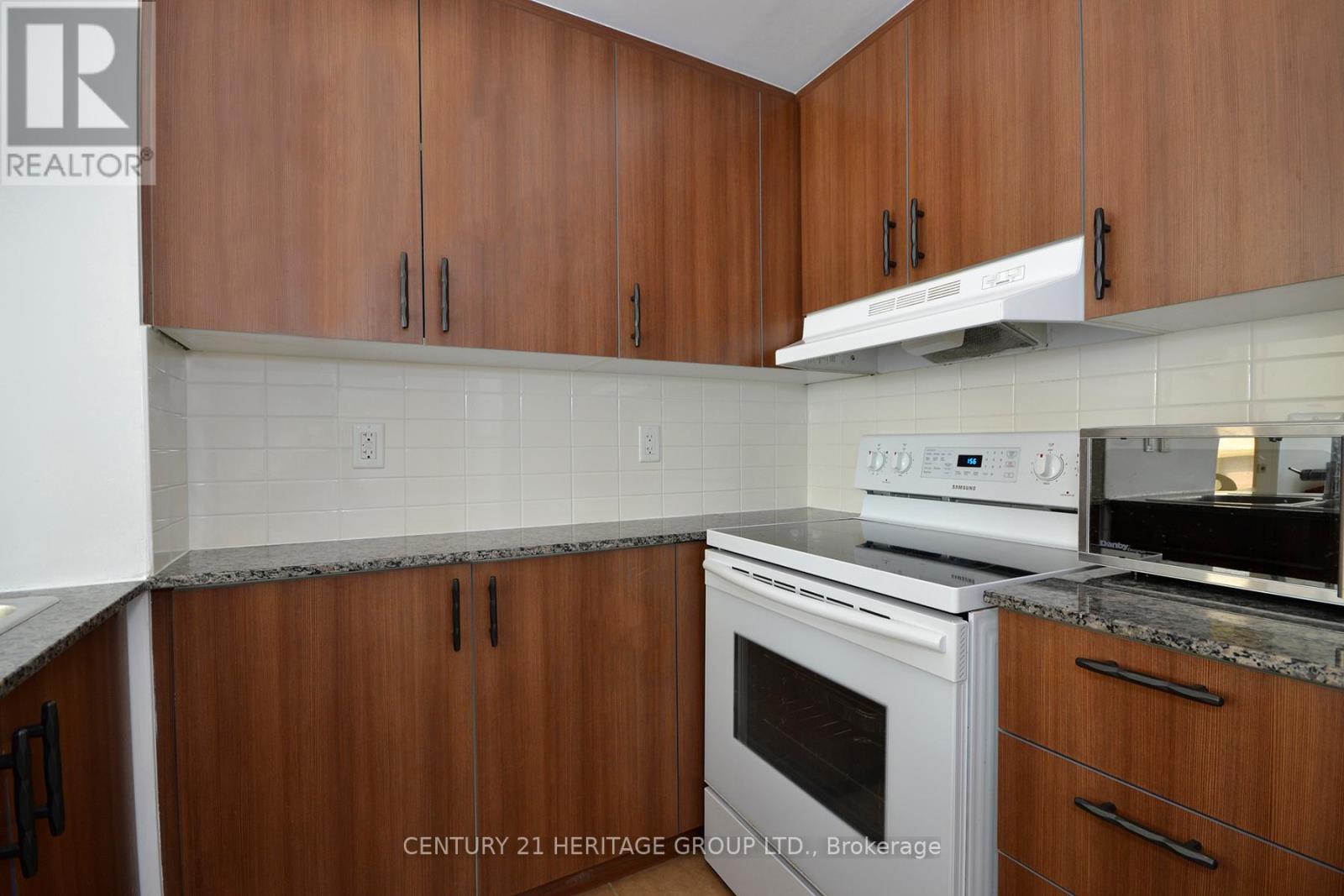 1801 - 5740 Yonge Street, Toronto, Ontario  M2M 0B1 - Photo 5 - C9379265