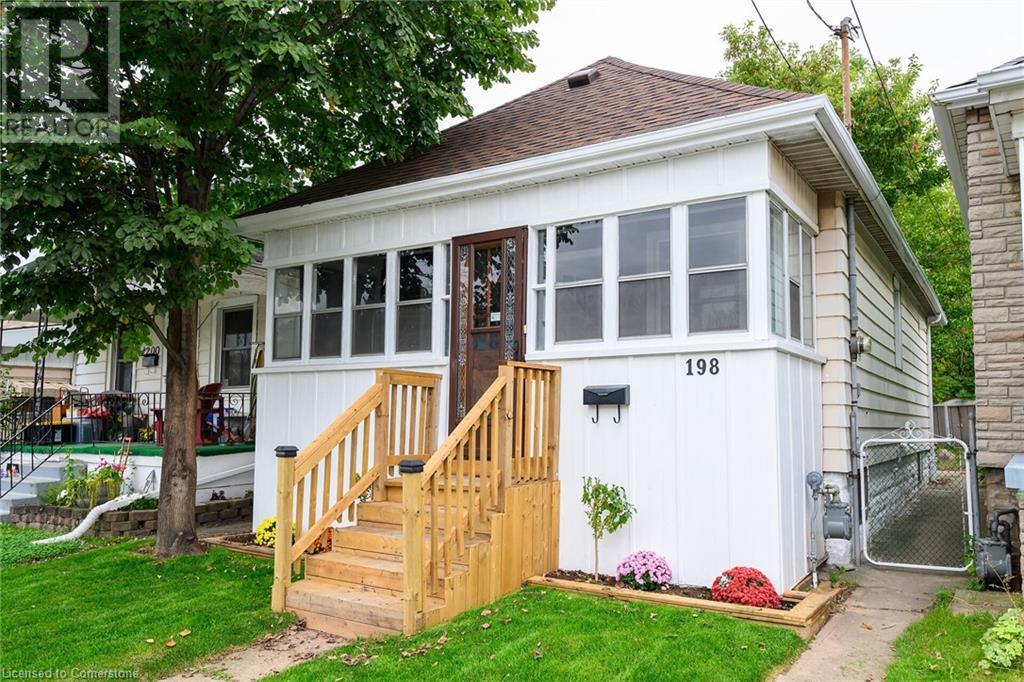 198 PROVINCE Street N, hamilton, Ontario
