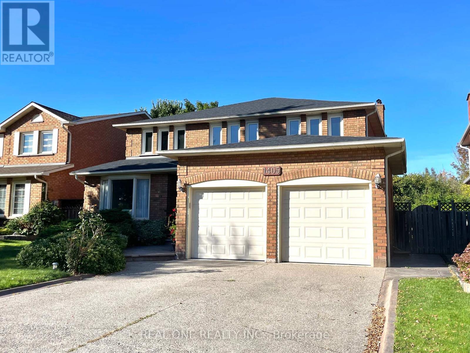 1405 Greendale Terrace, Oakville, Ontario  L6M 1W6 - Photo 3 - W9384336