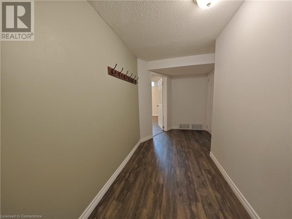 40 Rutledge Court Unit# 2, Hamilton, Ontario L8W 3H7 - Photo 5 - 40658709