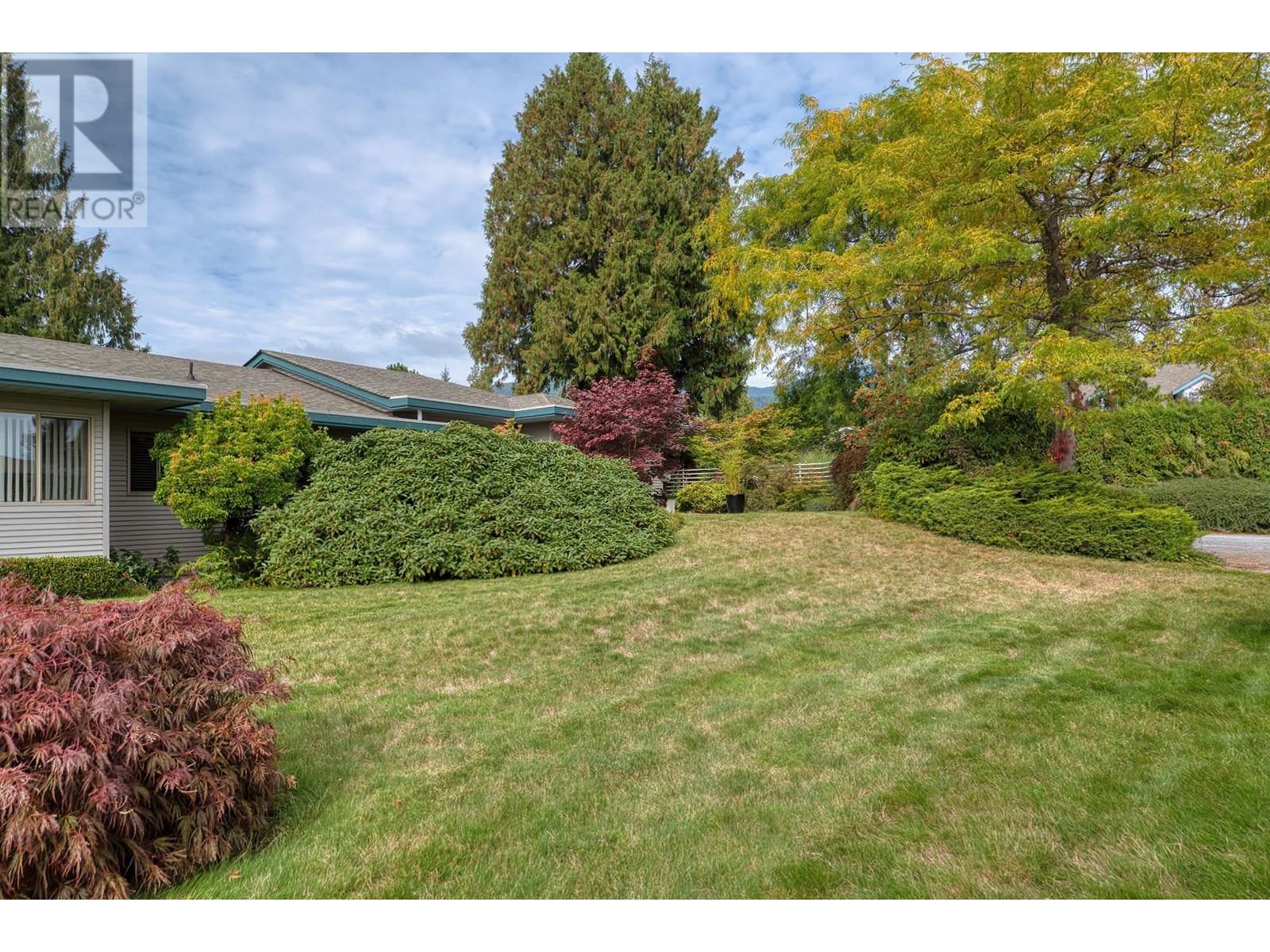 43 555 Eaglecrest Drive, Gibsons, British Columbia V0N 1V0 - Photo 33 - R2933136