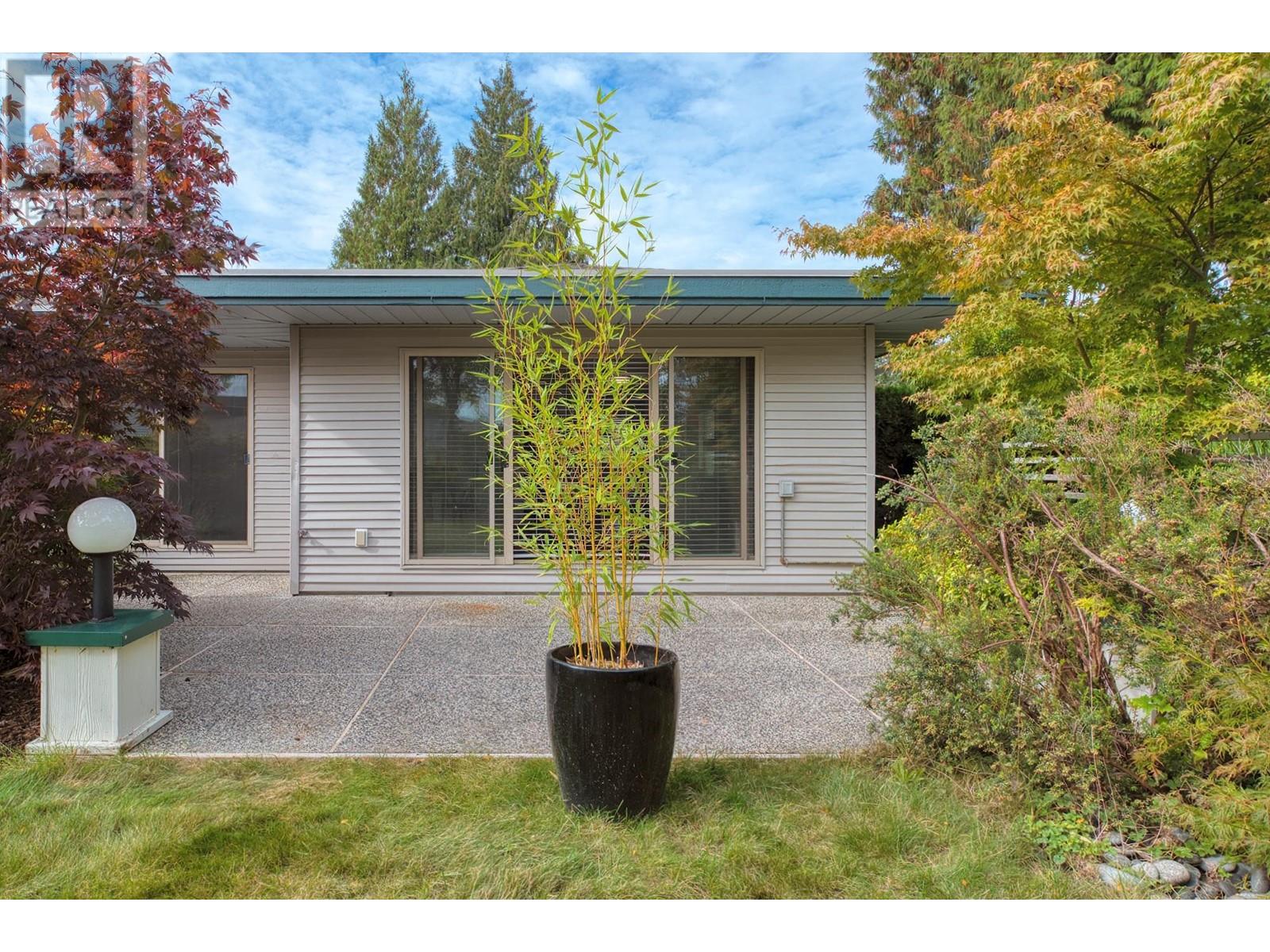 43 555 Eaglecrest Drive, Gibsons, British Columbia V0N 1V0 - Photo 37 - R2933136
