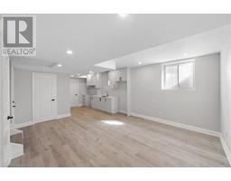23 MAIR AVENUE Avenue, brantford, Ontario