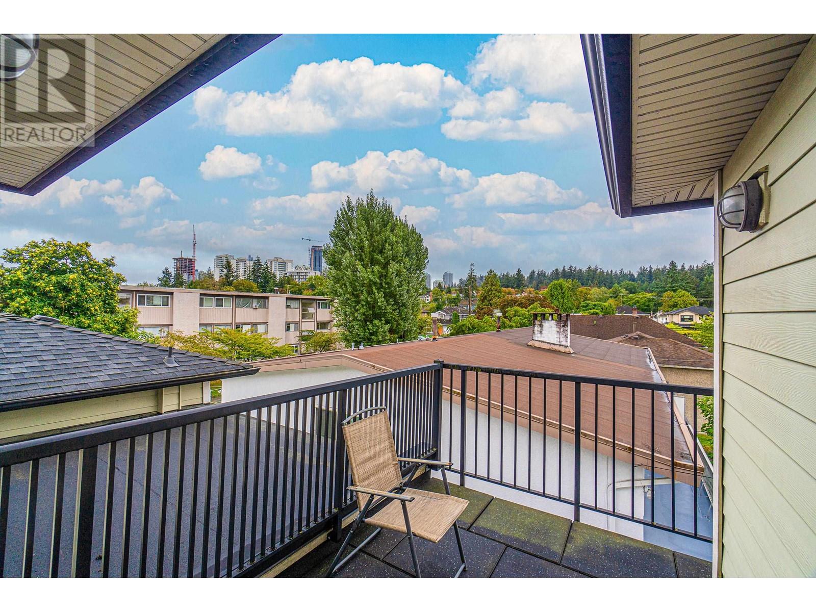 Listing Picture 18 of 26 : 5328 CHESHAM AVENUE, Burnaby / 本拿比 - 魯藝地產 Yvonne Lu Group - MLS Medallion Club Member