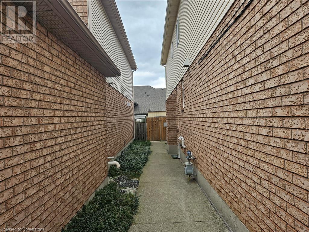 263 HEPBURN Crescent Unit# Basement, hamilton, Ontario