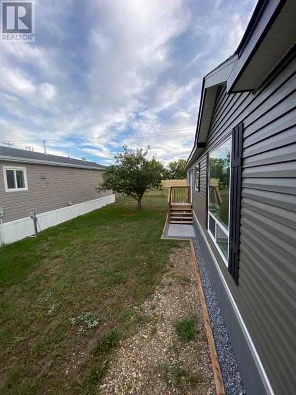 19 Maple Drive W, Brooks, Alberta  T1R 1H8 - Photo 13 - A2171250