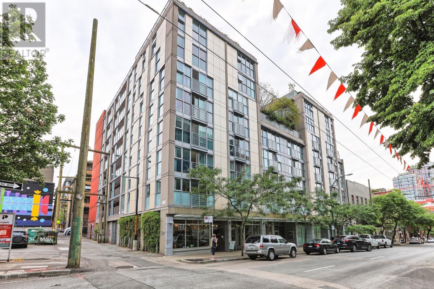 Property at 302 168 POWELL STREET image 2