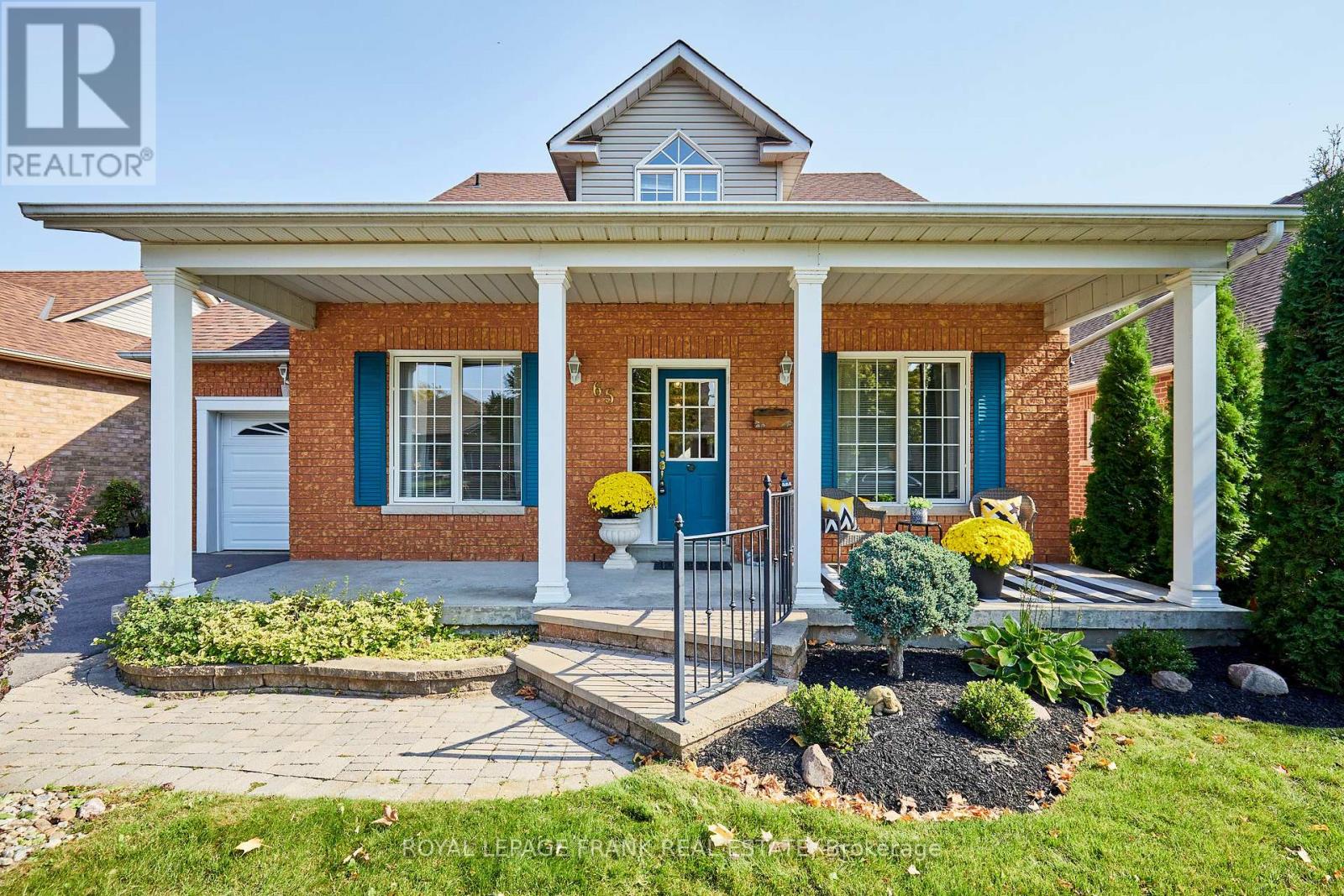 Property at 65 WATERBURY CRESCENT image 1
