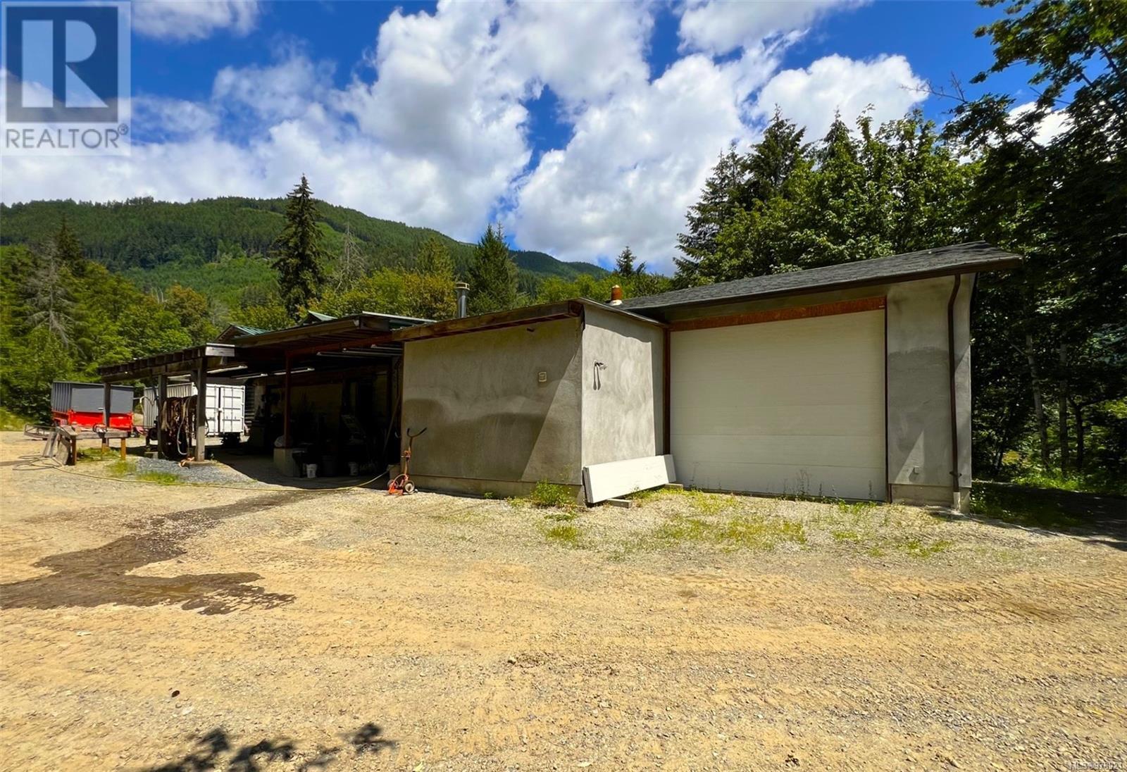 7947 Cowichan Lake Rd, Lake Cowichan, British Columbia  V0R 2G0 - Photo 16 - 978021