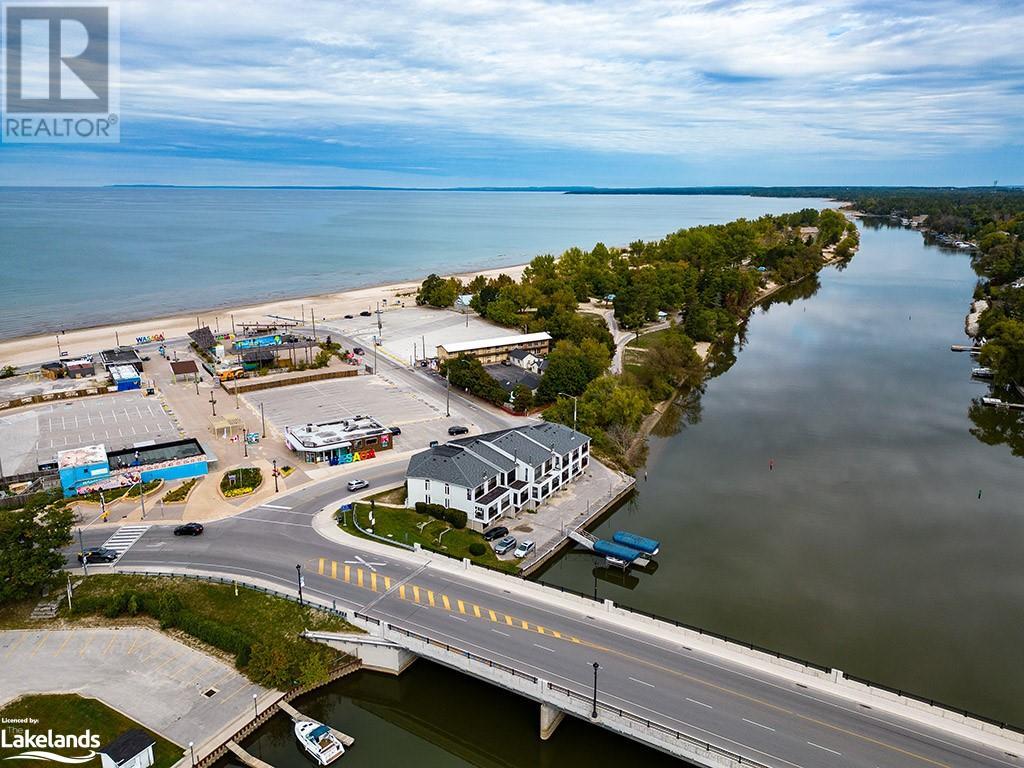 1 Spruce Street Unit# 1, Wasaga Beach, Ontario  L9Z 2X1 - Photo 2 - 40656455