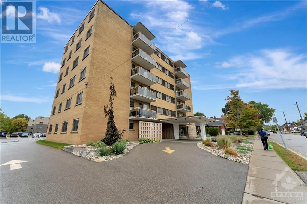 206 - 87 St George StreetBrantford, Ontario  N3R 1V5 - Photo 1 - X9521558