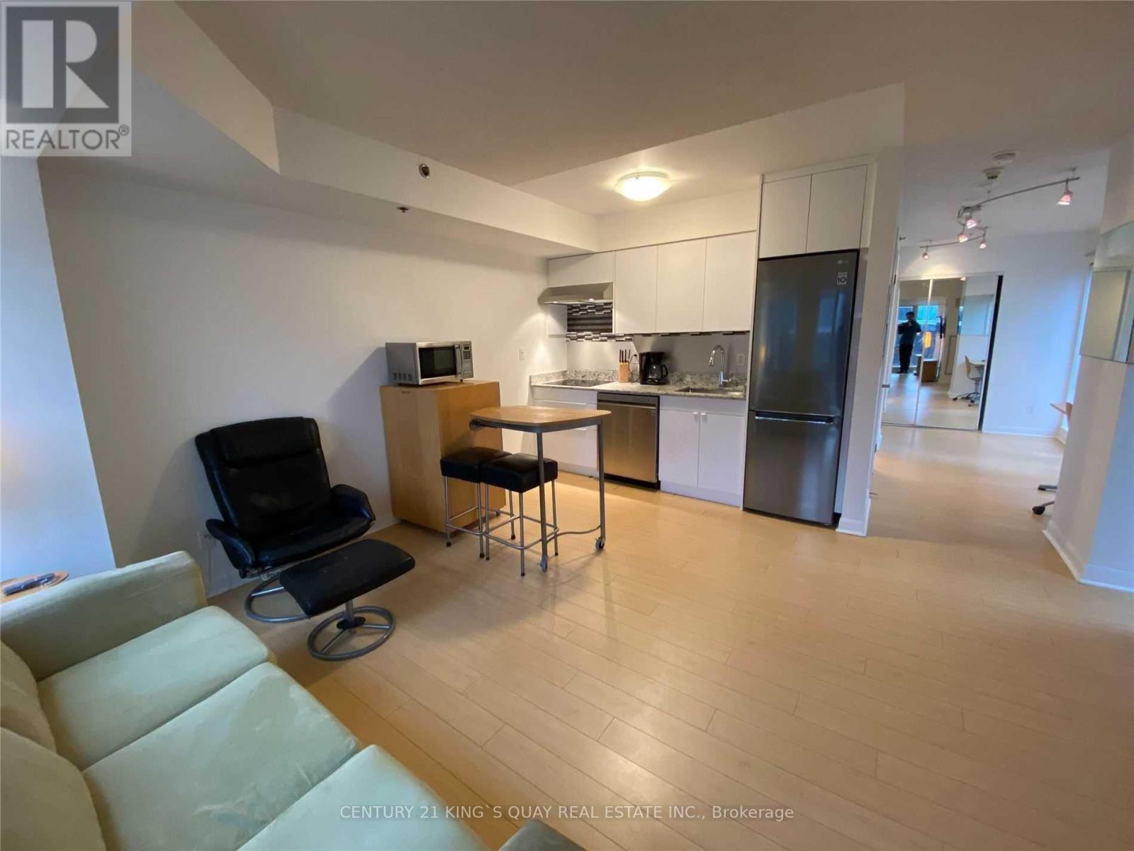 801 - 210 Victoria Street, Toronto, Ontario  M5B 2R3 - Photo 13 - C9385132