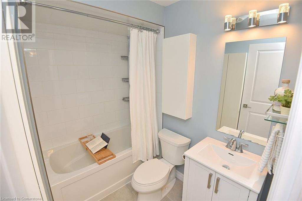 170 Rockhaven Lane Unit# 320, Waterdown, Ontario  L8B 1B5 - Photo 17 - 40659127