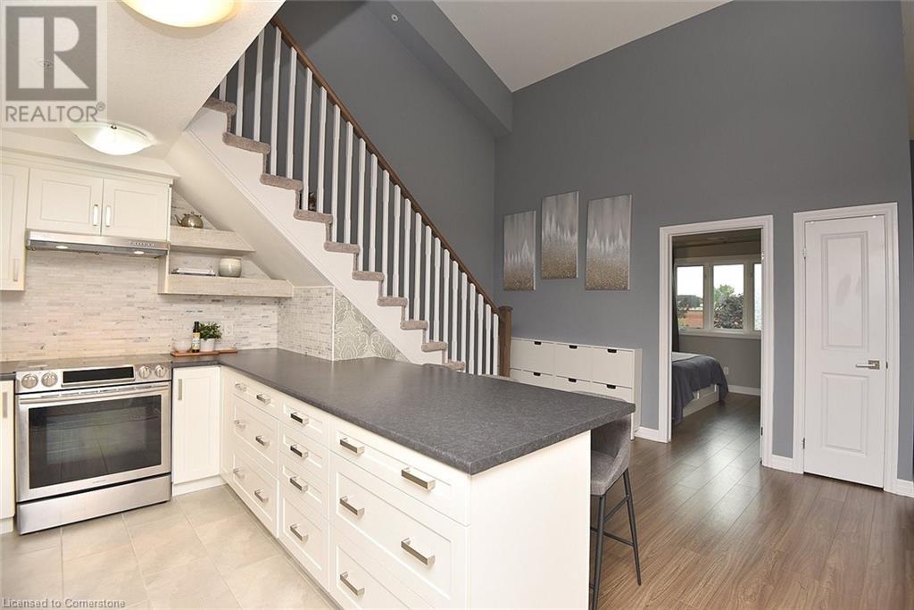 170 Rockhaven Lane Unit# 320, Waterdown, Ontario  L8B 1B5 - Photo 6 - 40659127