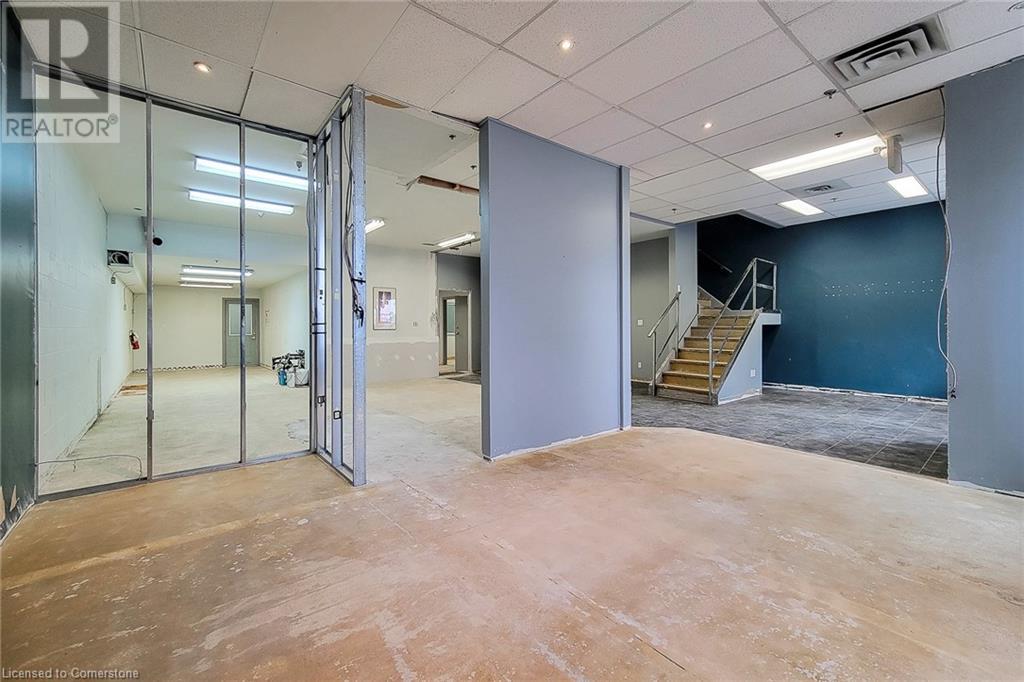 4380 South Service Road Unit# 17, Burlington, Ontario  L7L 5Y6 - Photo 7 - 40659060