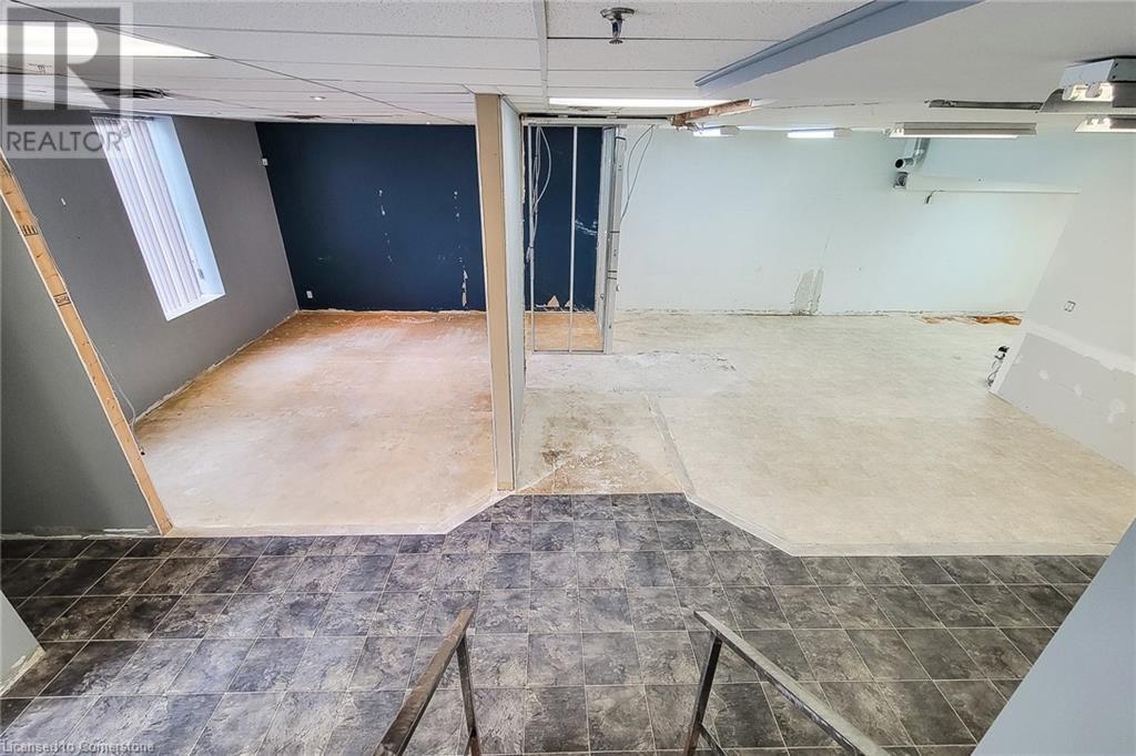 4380 South Service Road Unit# 17, Burlington, Ontario  L7L 5Y6 - Photo 8 - 40659060