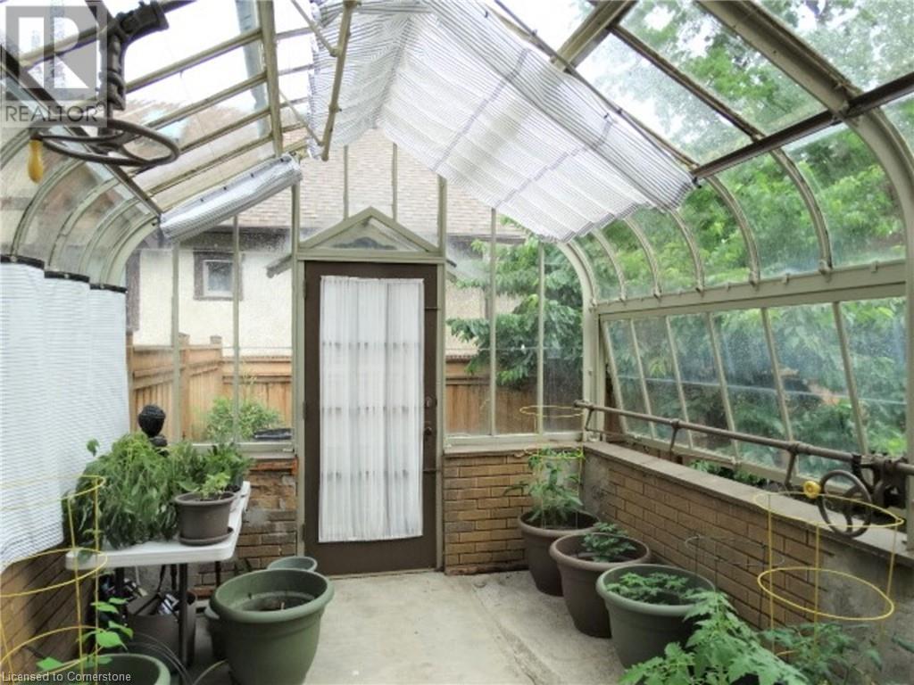 16 Nelles Boulevard, Grimsby, Ontario  L3M 3R1 - Photo 31 - 40659290