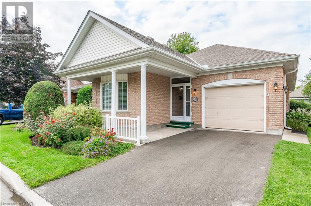 24 Beechlawn BoulevardGuelph (Village), Ontario  N1G 4X7 - Photo 1 - X10875574