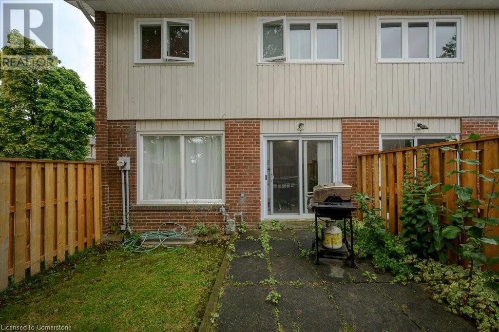 5209 Banting Court, Burlington, Ontario L7L 2Z4 - Photo 5 - 40659308