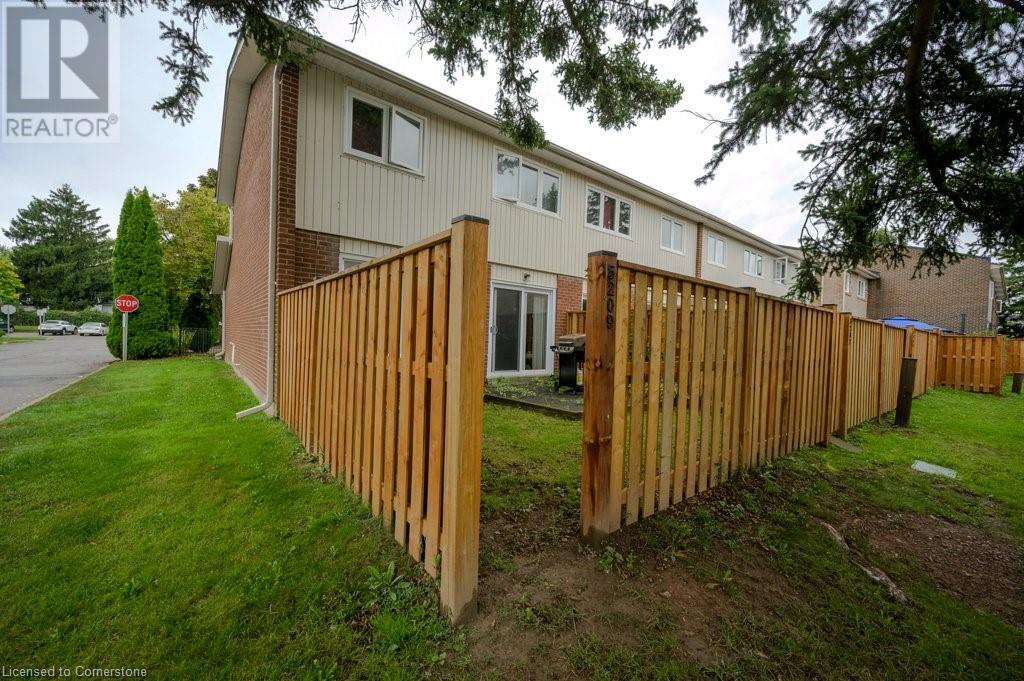 5209 Banting Court, Burlington, Ontario L7L 2Z4 - Photo 6 - 40659308