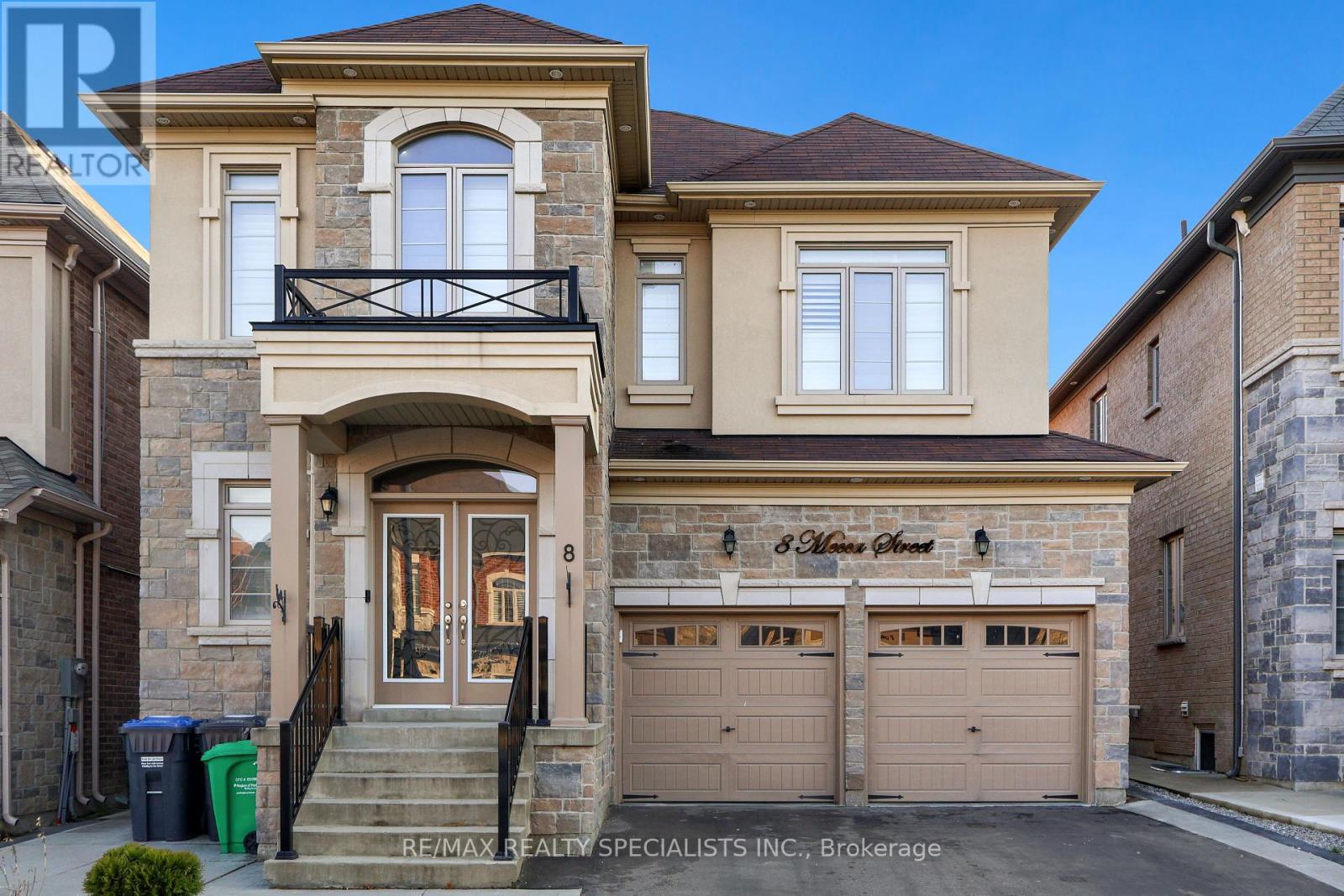 8 MECCA STREET E, Brampton, Ontario