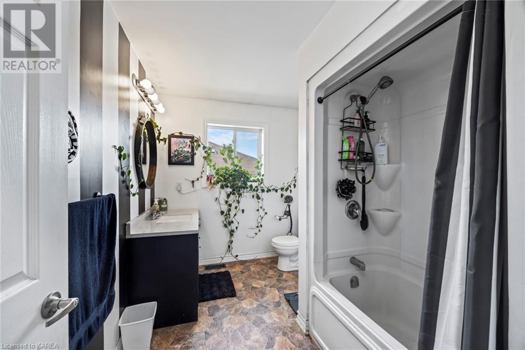 57 Kanvers Way, Napanee, Ontario  K7R 3P9 - Photo 19 - 40659289