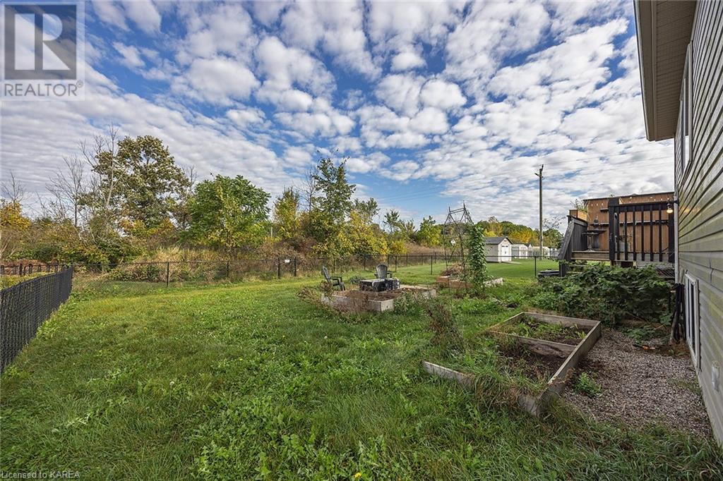57 Kanvers Way, Napanee, Ontario  K7R 3P9 - Photo 34 - 40659289
