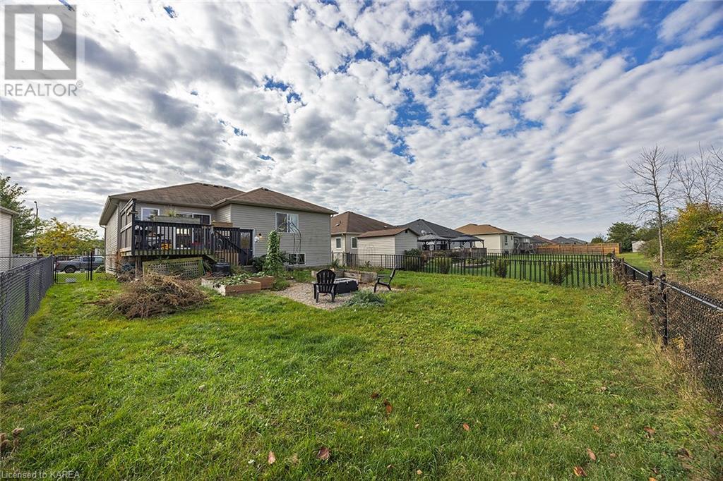 57 Kanvers Way, Napanee, Ontario  K7R 3P9 - Photo 36 - 40659289