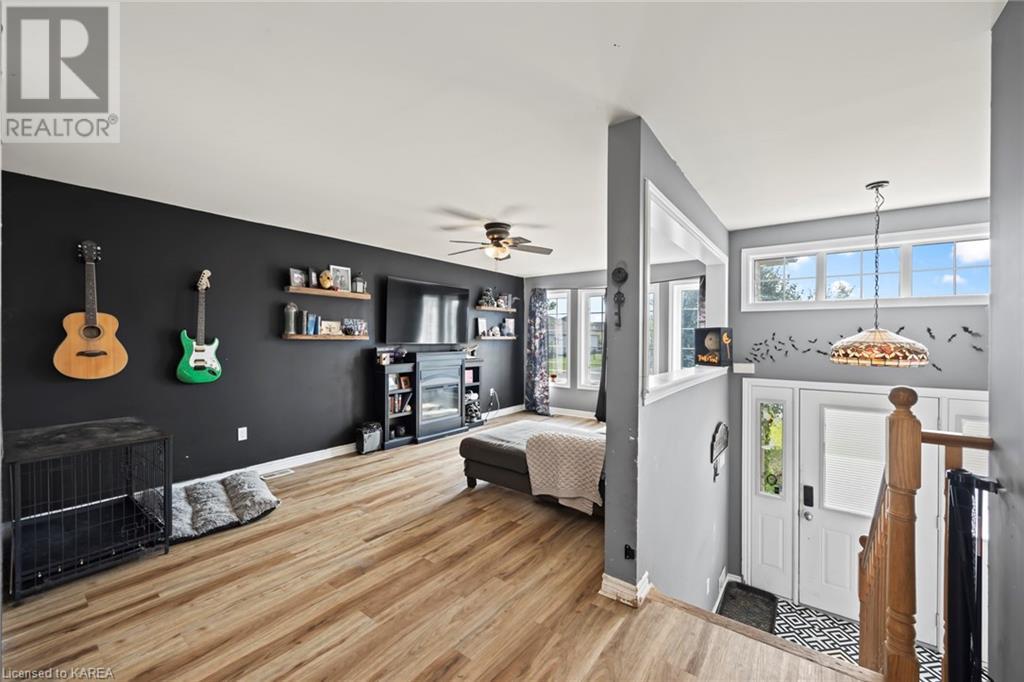 57 Kanvers Way, Napanee, Ontario  K7R 3P9 - Photo 4 - 40659289