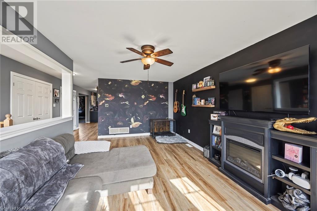 57 Kanvers Way, Napanee, Ontario  K7R 3P9 - Photo 6 - 40659289