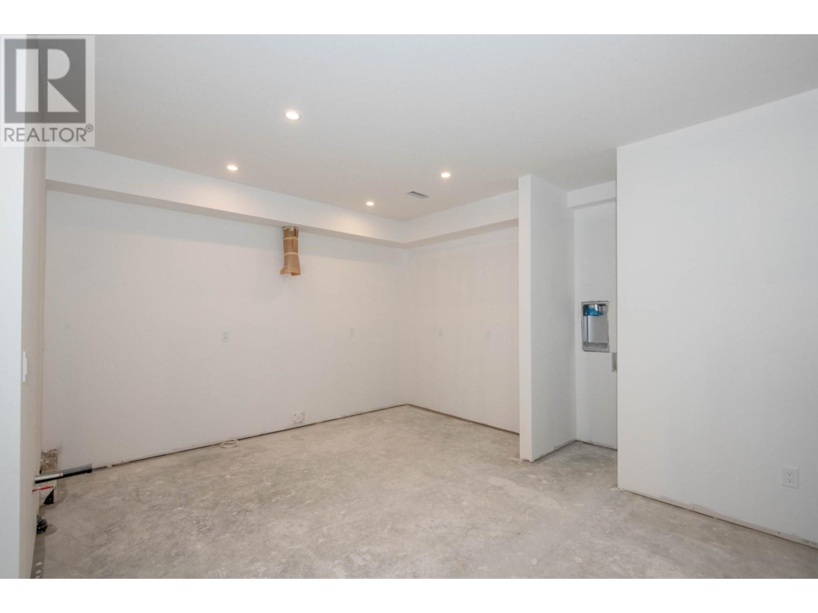 200 Grand  Boulevard Unit# 137, Kamloops, British Columbia  V2C 0H3 - Photo 20 - 181114