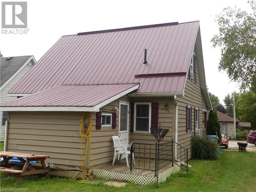 225 Mary StreetCentral Huron (Clinton), Ontario  N0M 1L0 - Photo 24 - X10780156