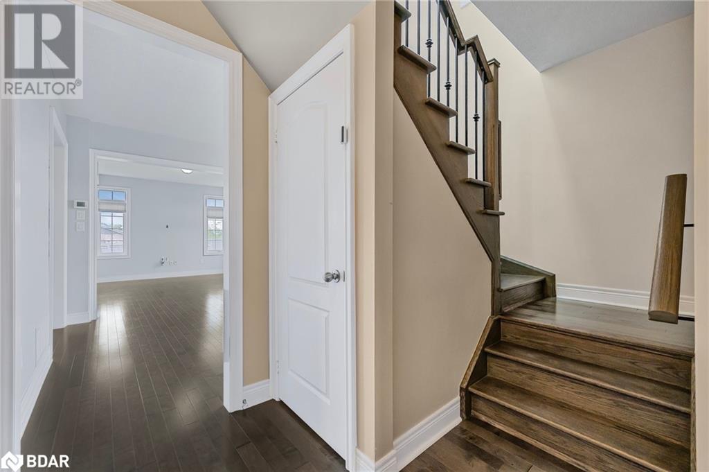 76 Forsyth Crescent, Barrie, Ontario  L4N 6R1 - Photo 8 - 40659200