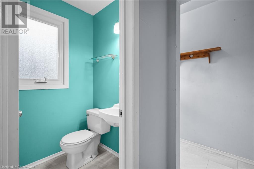2384 Maryvale Court, Burlington, Ontario L7P 2P2 - Photo 6 - 40658846