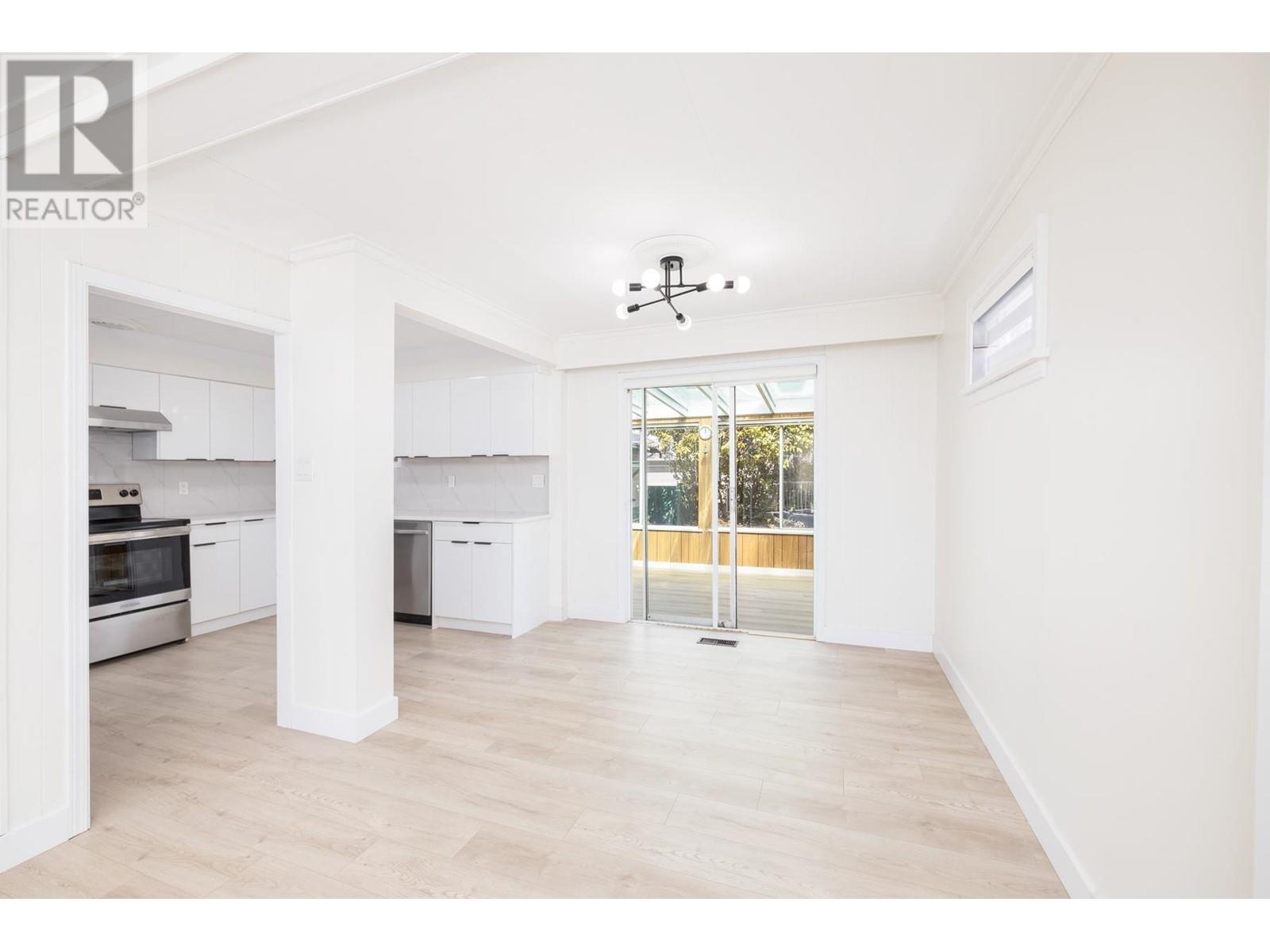 1235 JEFFERSON AVENUE