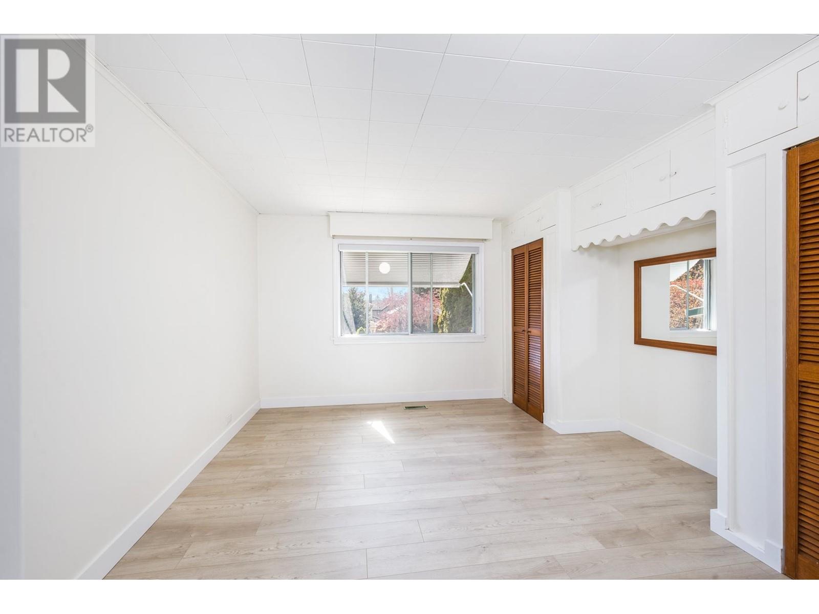 1235 JEFFERSON AVENUE